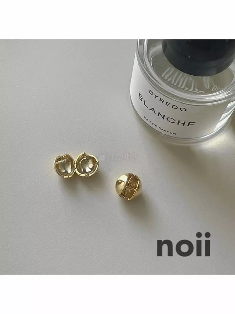 Noii - Korean Women Fashion - #momslook - E9631 Earring - 2