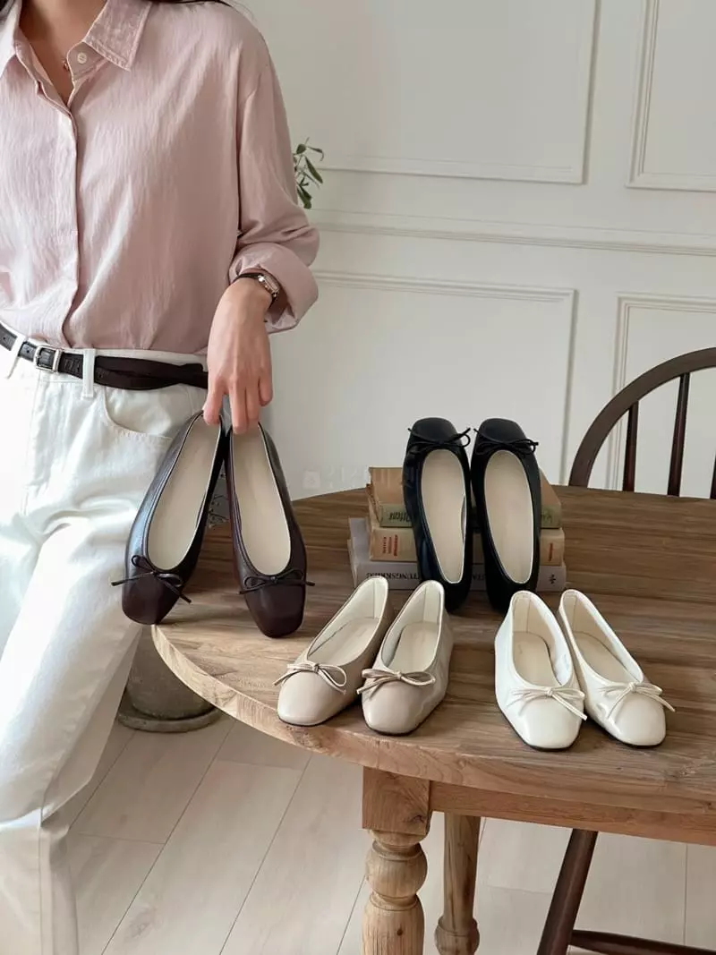 Nouvel - Korean Women Fashion - #momslook - 7309 Flats - 7
