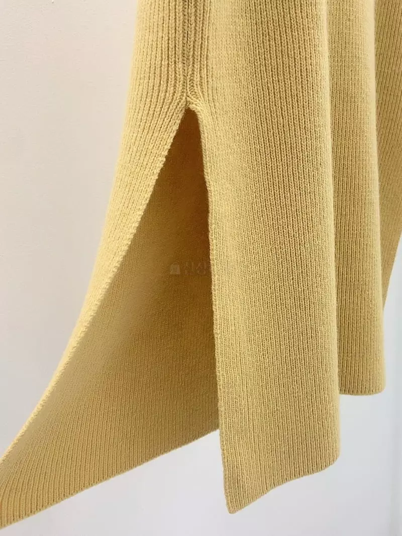 Nutplan - Korean Women Fashion - #vintagekidsstyle - Pad V Knit Tee - 4