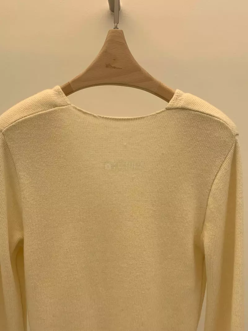 Nutplan - Korean Women Fashion - #momslook - V cash Knit Tee - 4