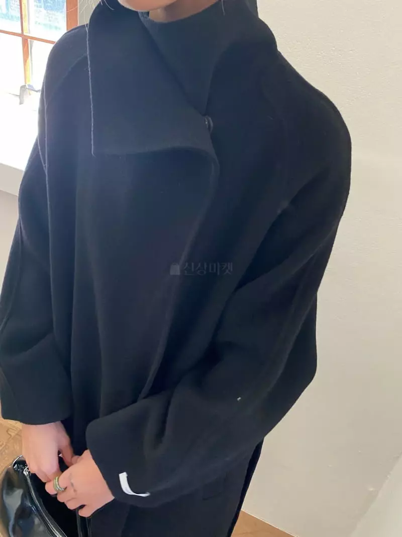 Nyunyu-Seoul - Korean Women Fashion - #momslook - Mane Coat