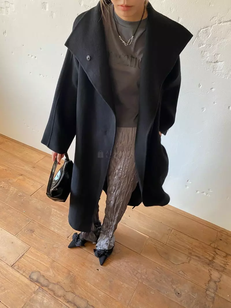 Nyunyu-Seoul - Korean Women Fashion - #momslook - Mane Coat - 7