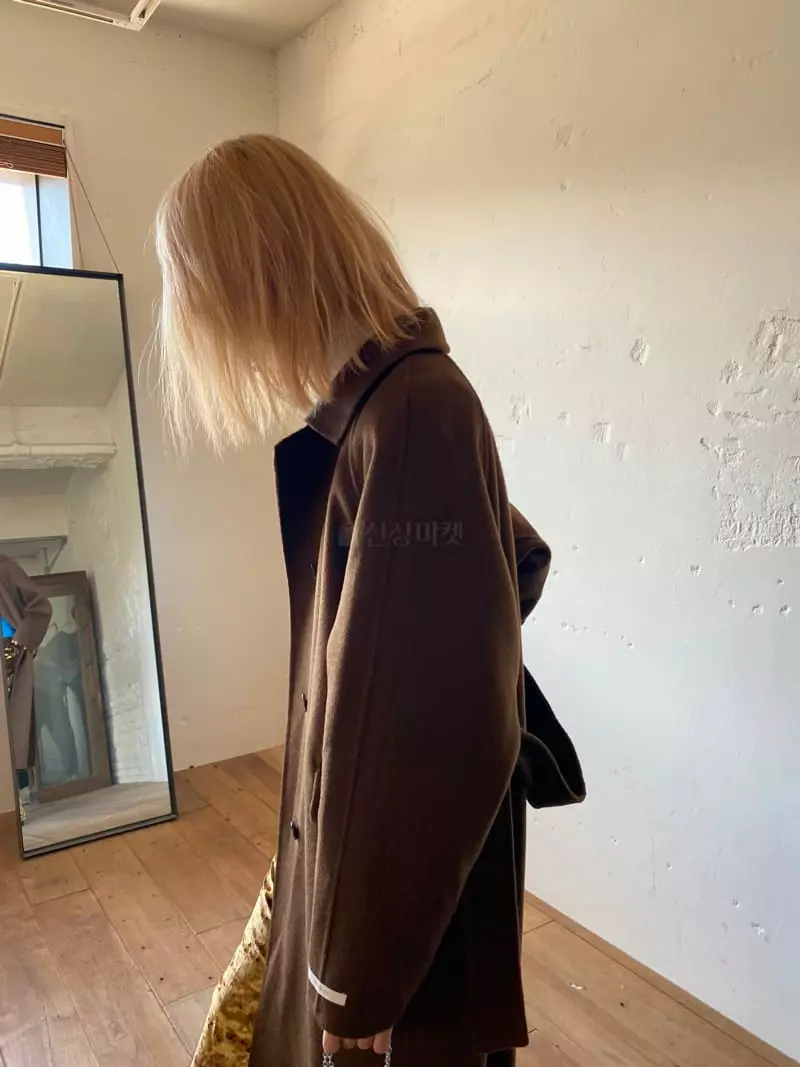 Nyunyu-Seoul - Korean Women Fashion - #momslook - Line Single Coat - 8