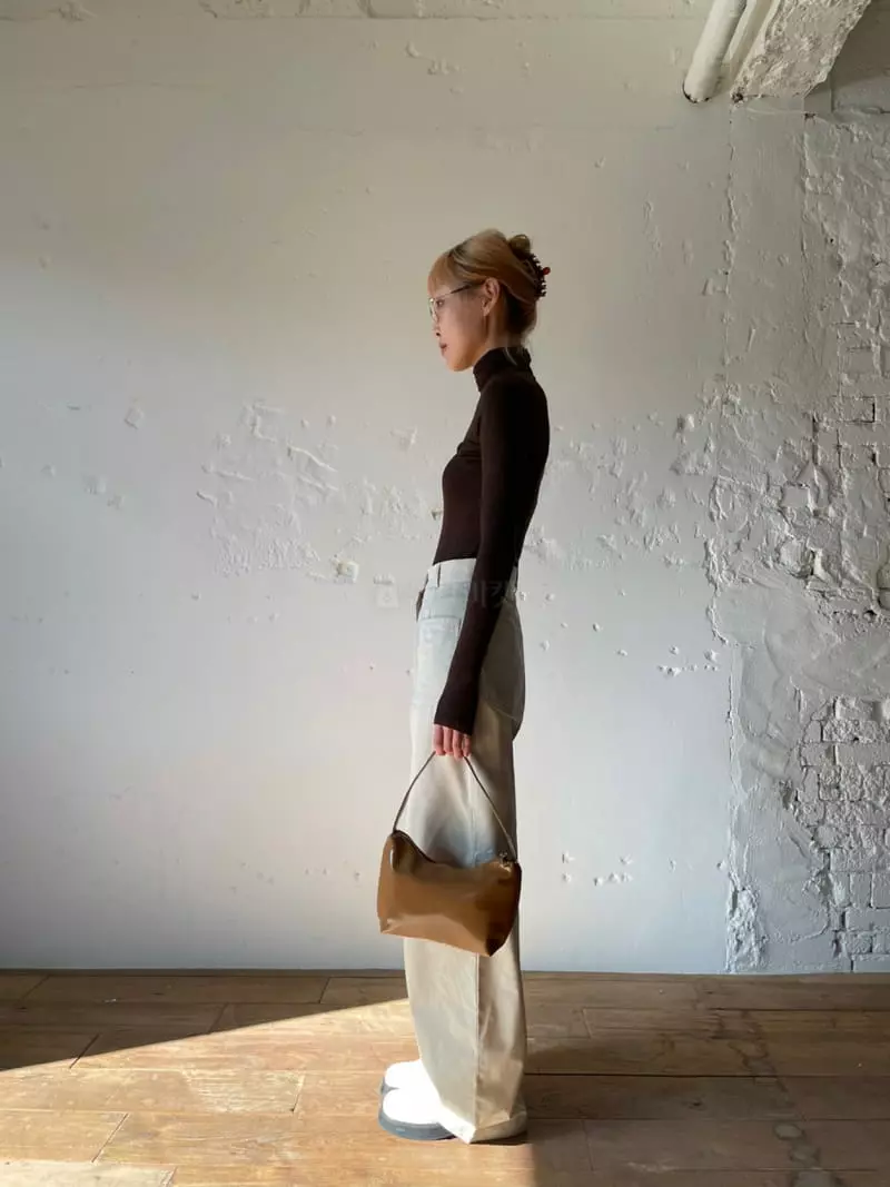 Nyunyu-Seoul - Korean Women Fashion - #momslook - Rib Long Tee - 11