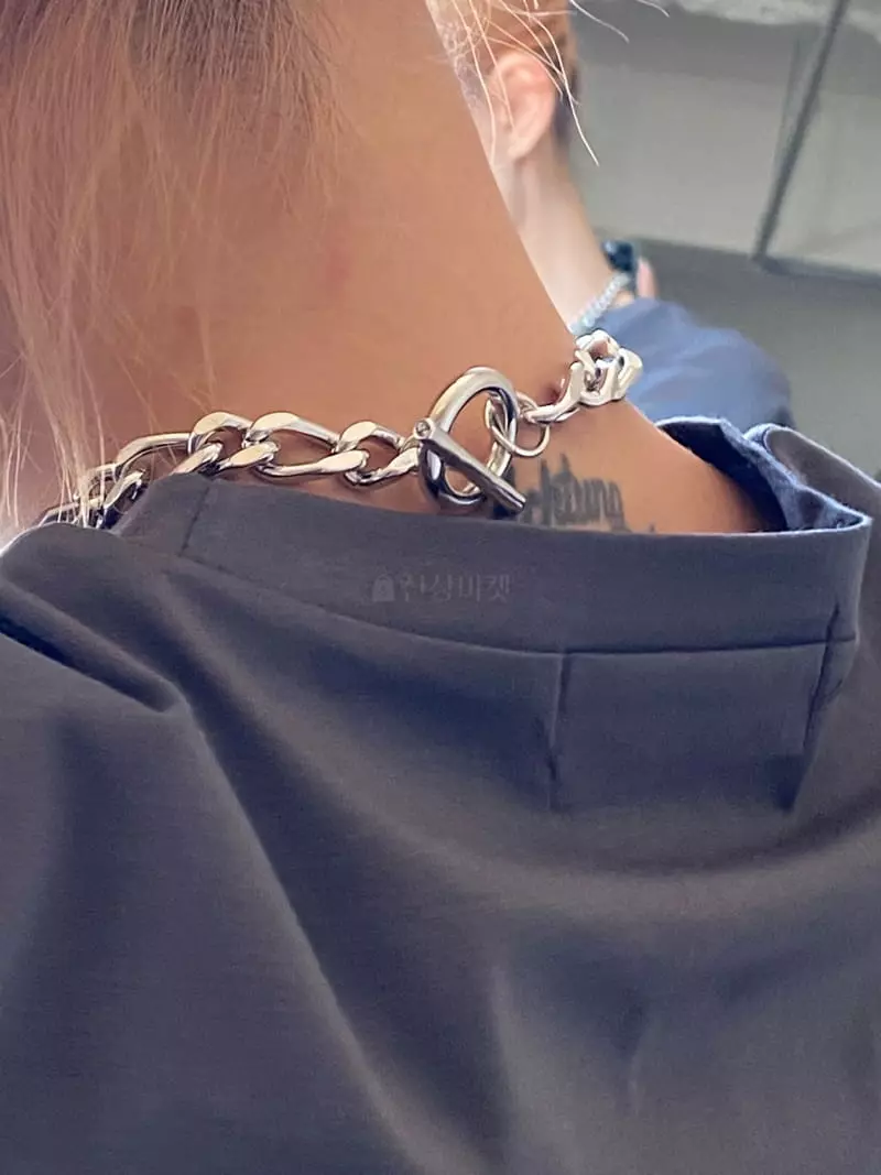 Nyunyu-Seoul - Korean Women Fashion - #momslook - High Necklace - 5