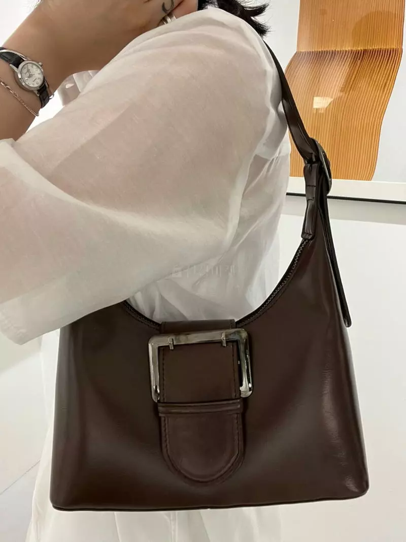 Nyunyu-Seoul - Korean Women Fashion - #romanticstyle - Molly Buckle Bag