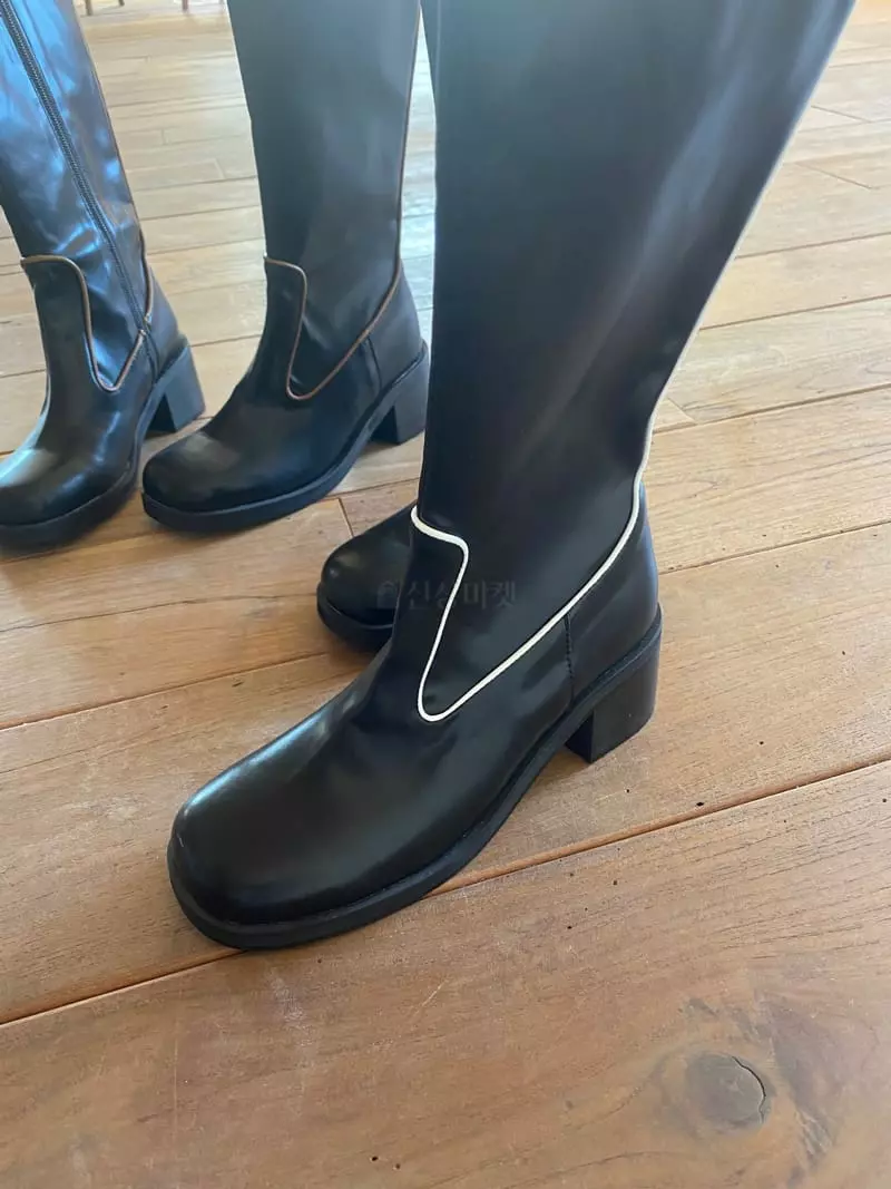 Nyunyu-Seoul - Korean Women Fashion - #thelittlethings - Piping Boots - 6