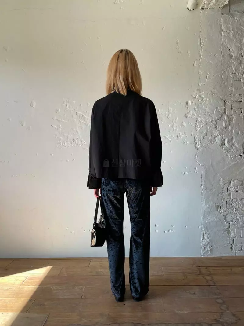 Nyunyu-Seoul - Korean Women Fashion - #womensfashion - Mug Blouse - 3