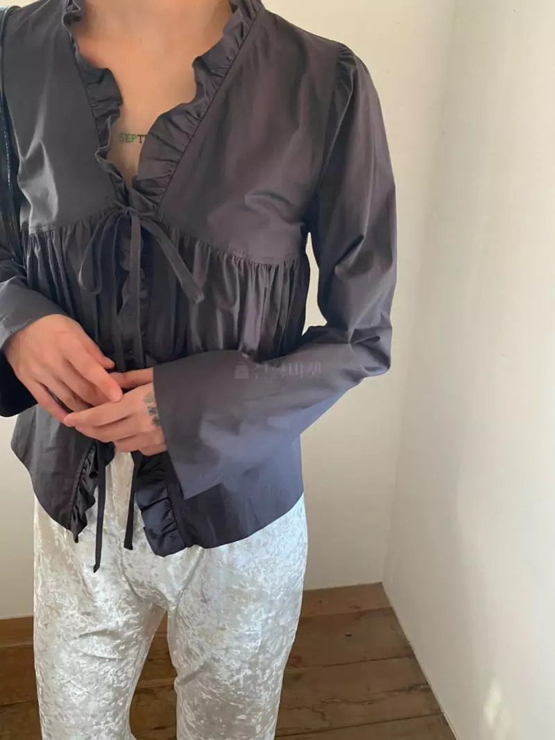 Nyunyu-Seoul - Korean Women Fashion - #womensfashion - Ruffle Blouse