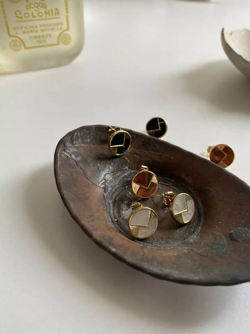 Nyunyu-Seoul - Korean Women Fashion - #womensfashion - Gold One Earring
