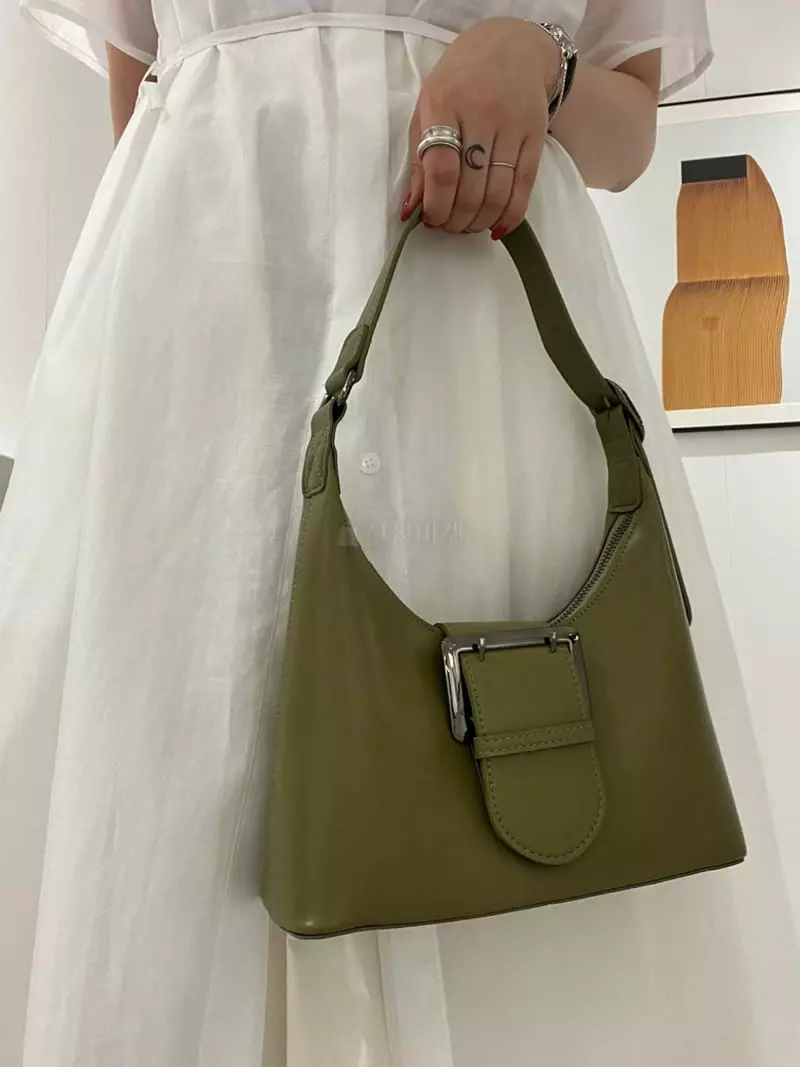 Nyunyu-Seoul - Korean Women Fashion - #womensfashion - Molly Buckle Bag - 8
