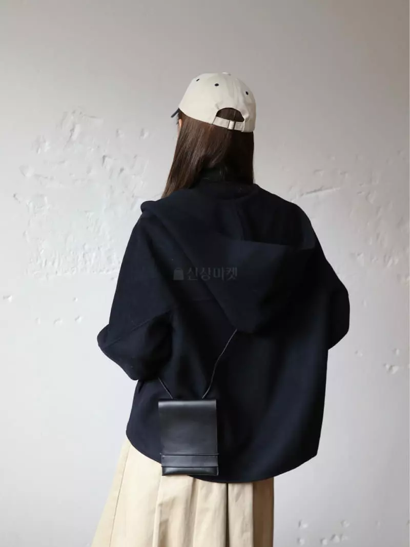 Nyunyu Wear - Korean Women Fashion - #momslook - Pum String Cap - 2