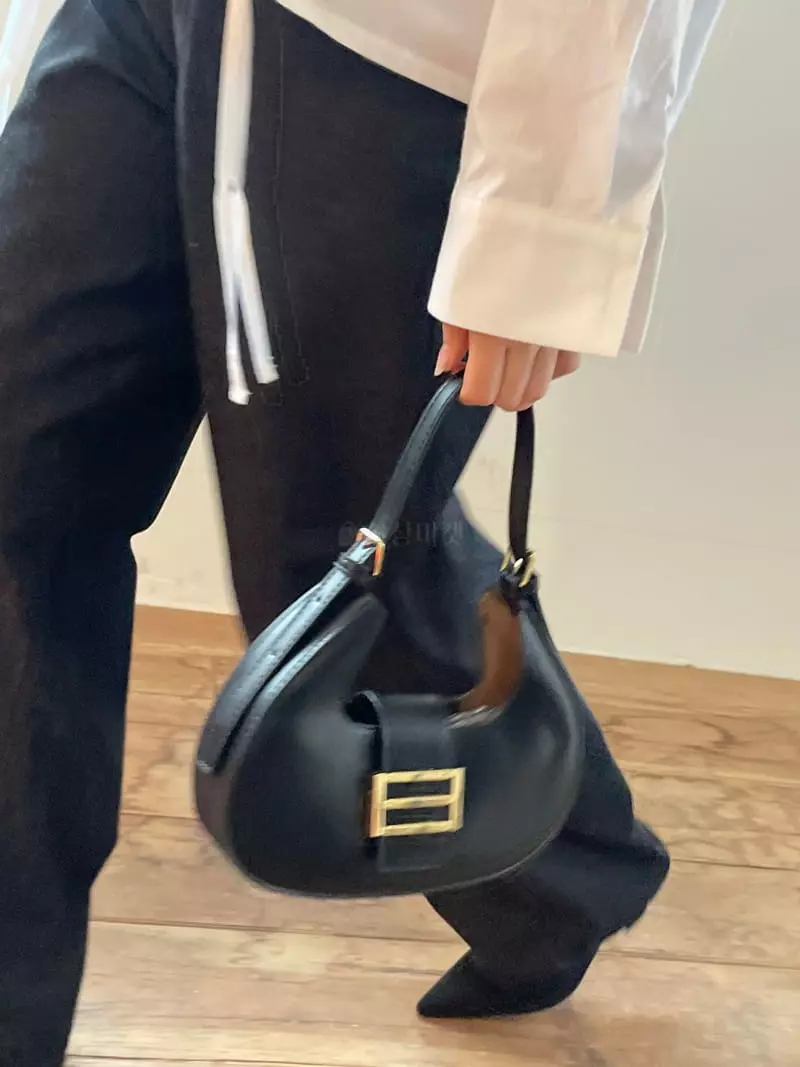 Nyunyu Wear - Korean Women Fashion - #momslook - Half Moon Bag - 5
