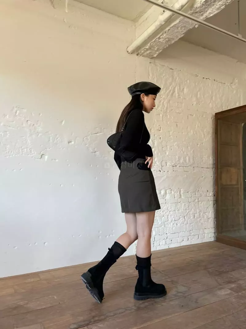 Nyunyu Wear - Korean Women Fashion - #momslook - Curve Skirt - 6