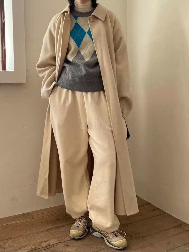 Nyunyu Wear - Korean Women Fashion - #momslook - Argyle Knit Tee - 11