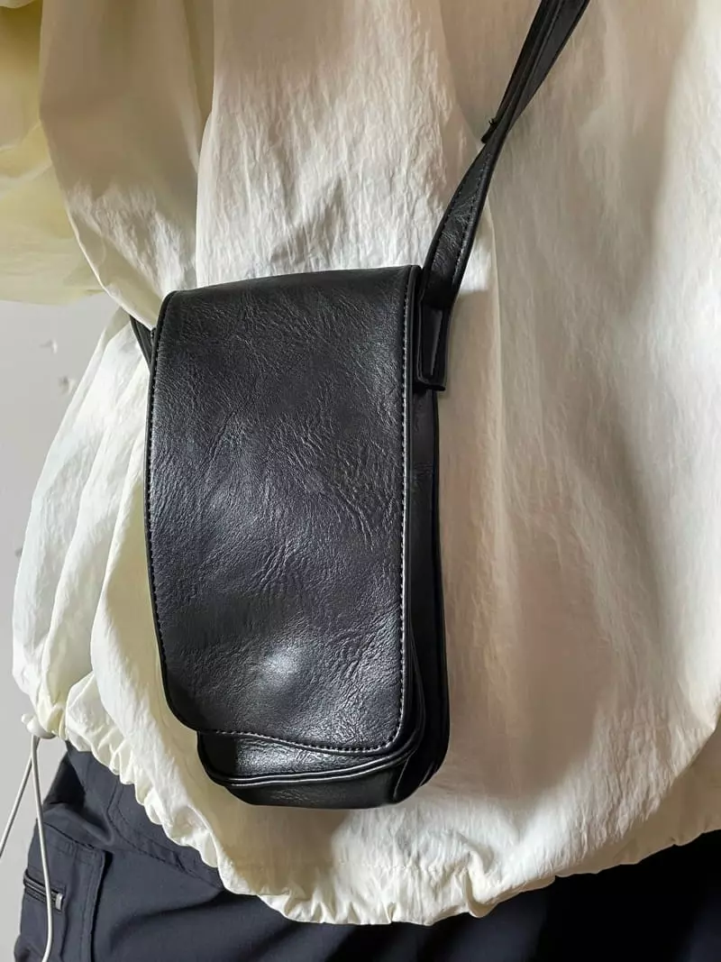 Nyunyu Wear - Korean Women Fashion - #momslook - Vintage Leather Bag - 6
