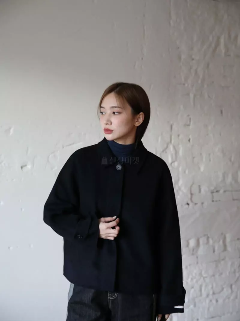 Nyunyu Wear - Korean Women Fashion - #momslook - Bijo Half Coat - 5