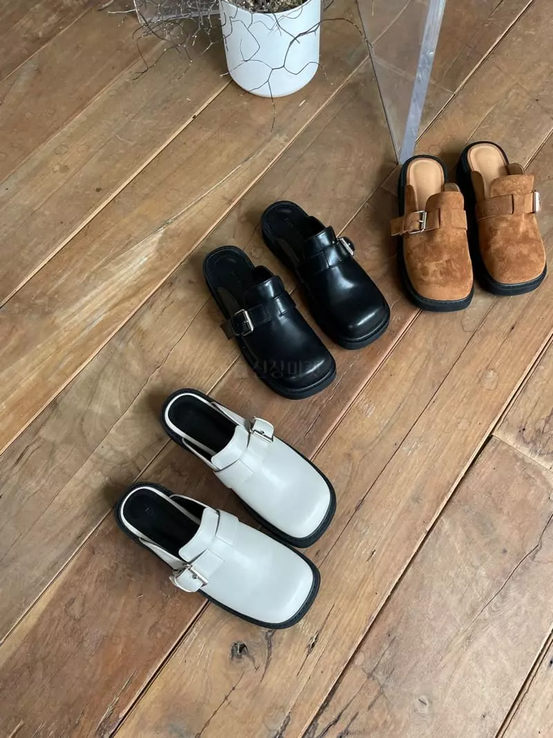 Nyunyu Wear - Korean Women Fashion - #momslook - One Buckle Mule