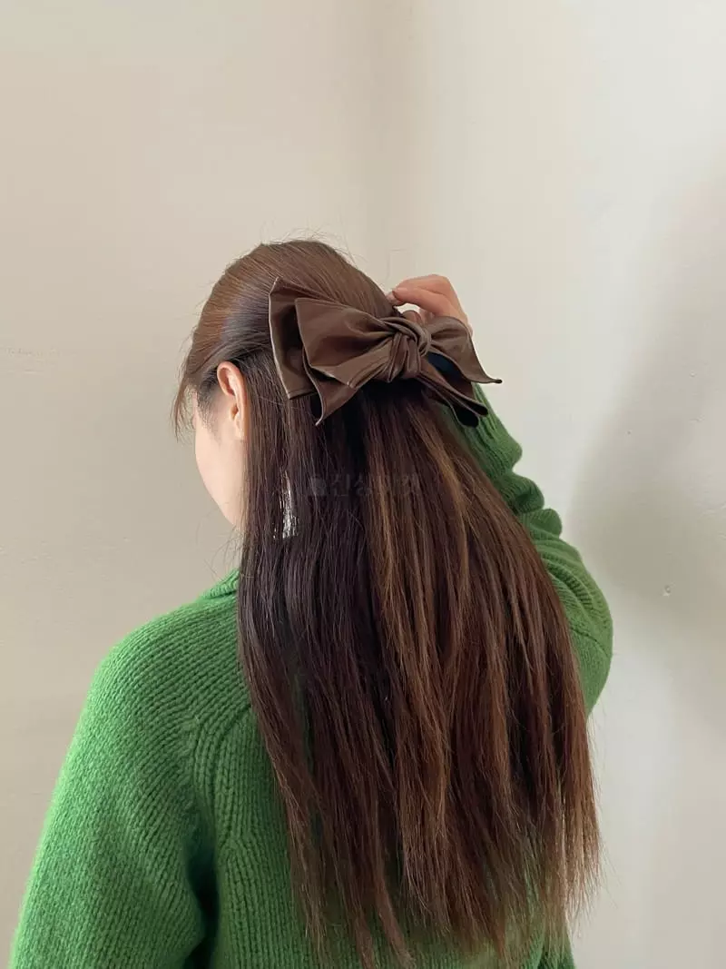 Nyunyu Wear - Korean Women Fashion - #womensfashion - Ribbon Leather Hairpin - 4