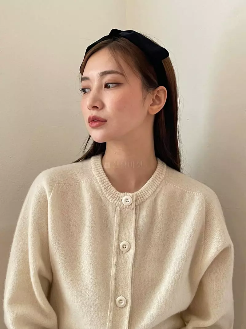 Nyunyu Wear - Korean Women Fashion - #momslook - Hairbandiddle Bone Hairband - 5