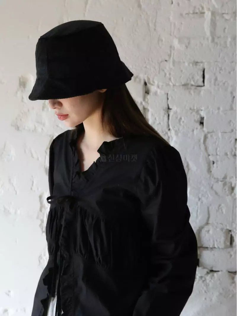 Nyunyu Wear - Korean Women Fashion - #momslook - Bru Kin Hat - 9