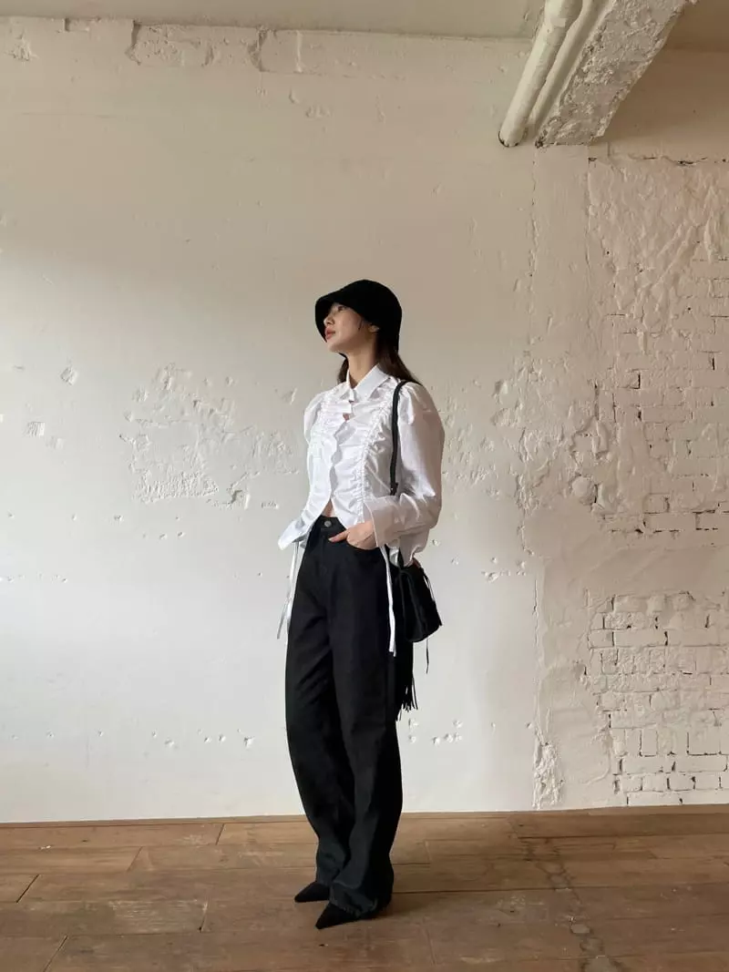 Nyunyu Wear - Korean Women Fashion - #vintagekidsstyle - Big Quiltinh Bucket Hat - 4