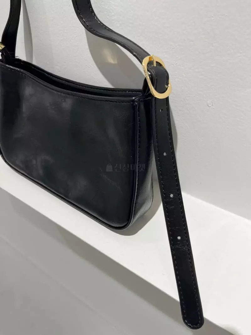 Nyunyu Wear - Korean Women Fashion - #restrostyle - Loui Shoulder Bag - 11
