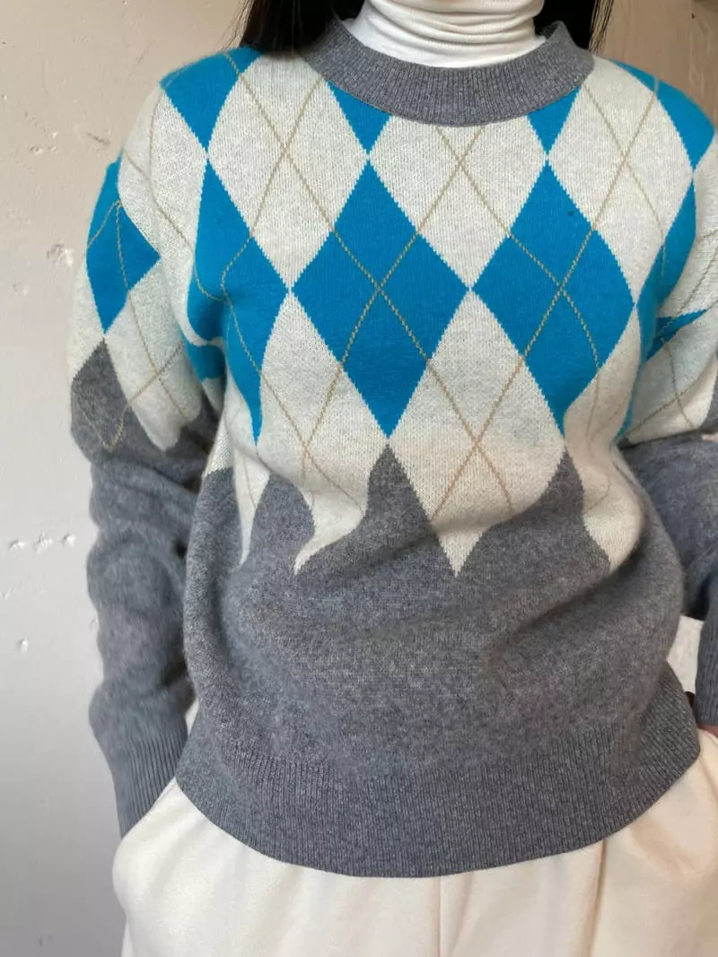 Nyunyu Wear - Korean Women Fashion - #restrostyle - Argyle Knit Tee - 2