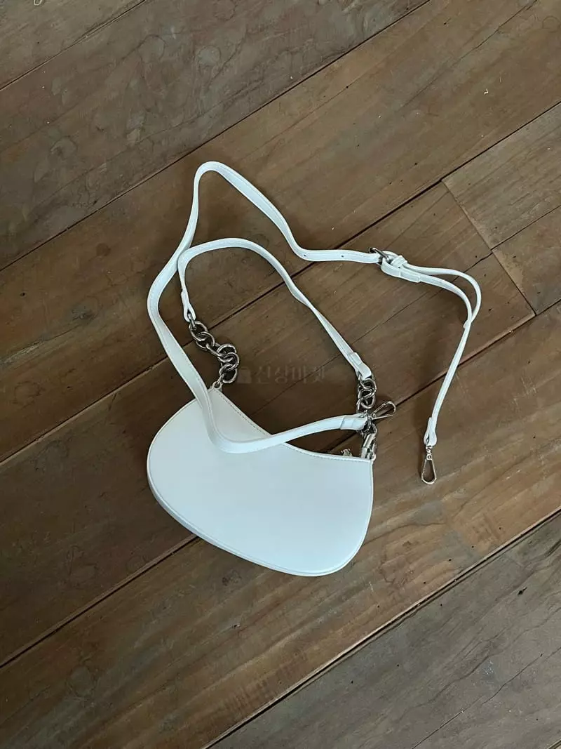 Nyunyu Wear - Korean Women Fashion - #thatsdarling - Low Bag - 12