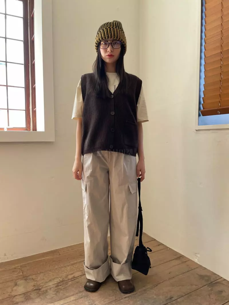 Nyunyu Wear - Korean Women Fashion - #thatsdarling - Sage Vest