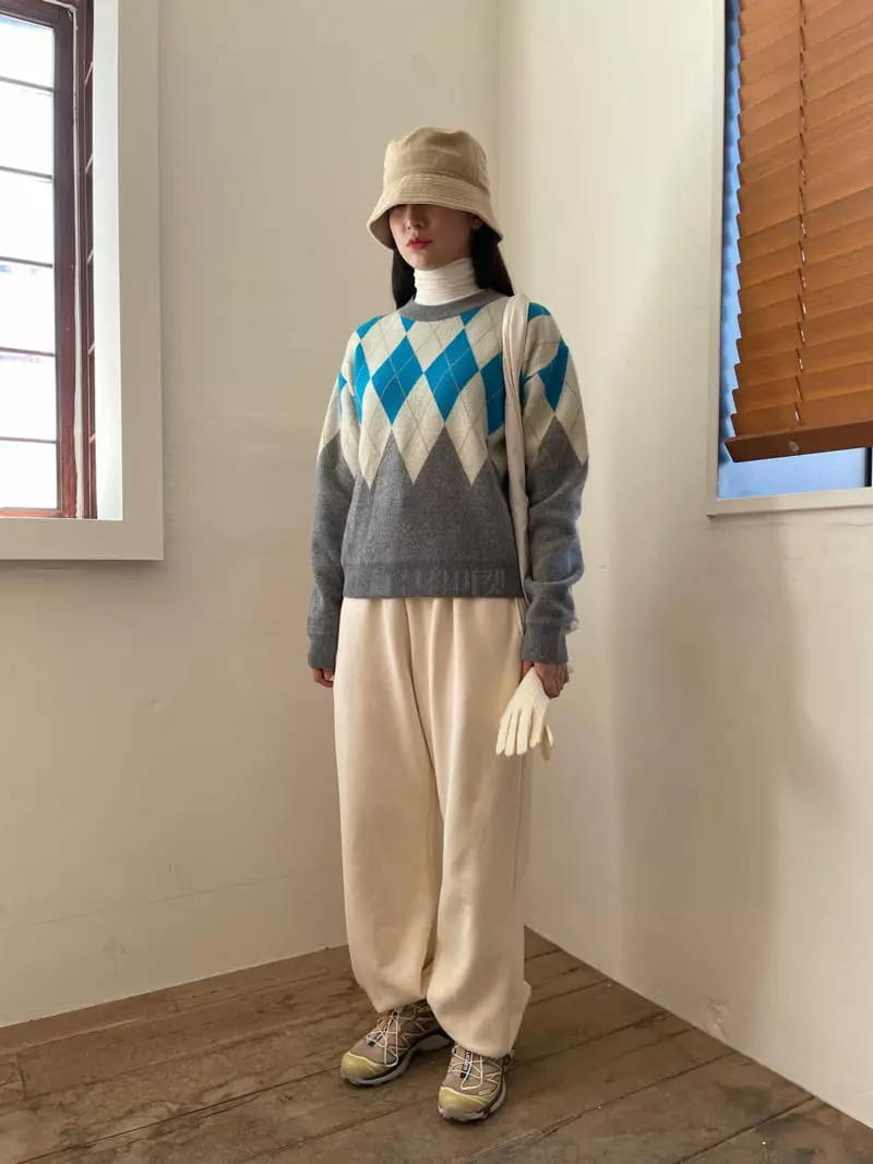 Nyunyu Wear - Korean Women Fashion - #thelittlethings - Argyle Knit Tee - 6