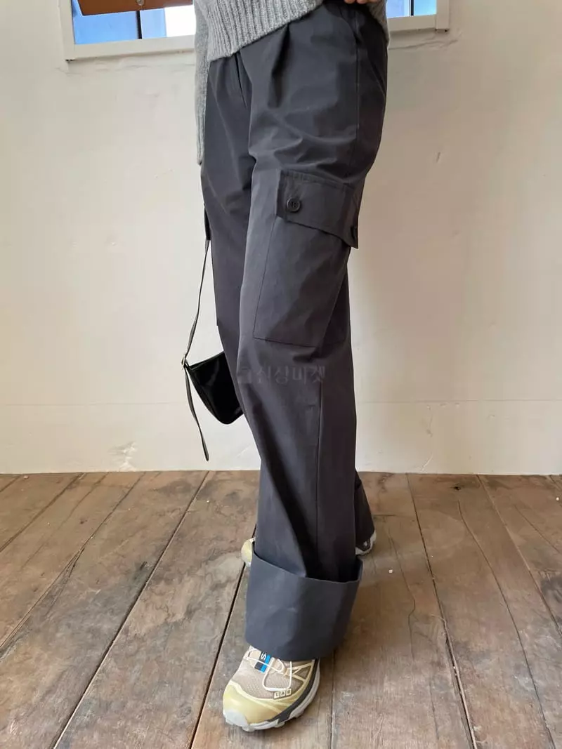 Nyunyu Wear - Korean Women Fashion - #vintagekidsstyle - Cargo Pants - 11