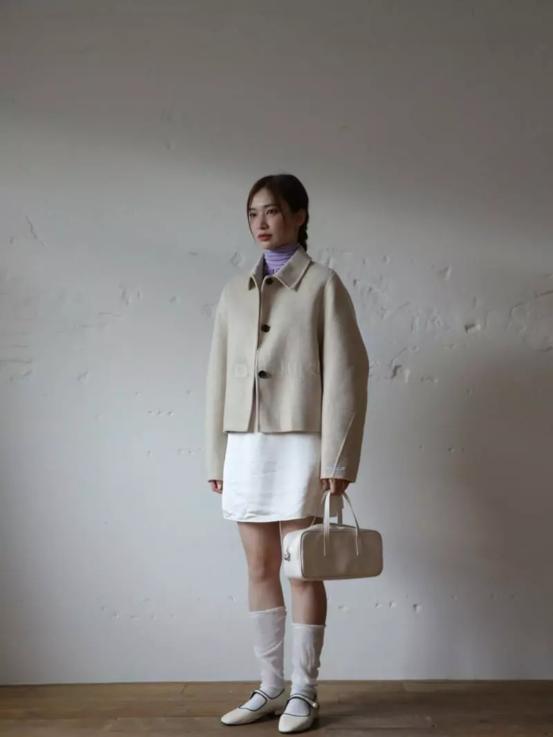 Nyunyu Wear - Korean Women Fashion - #vintagekidsstyle - Unbal Crop Coat