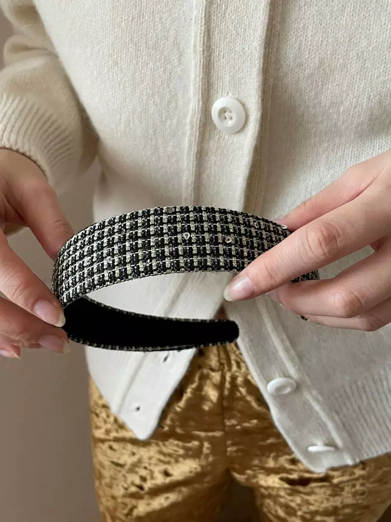 Nyunyu Wear - Korean Women Fashion - #vintagekidsstyle - Bling Twid Hairband - 9
