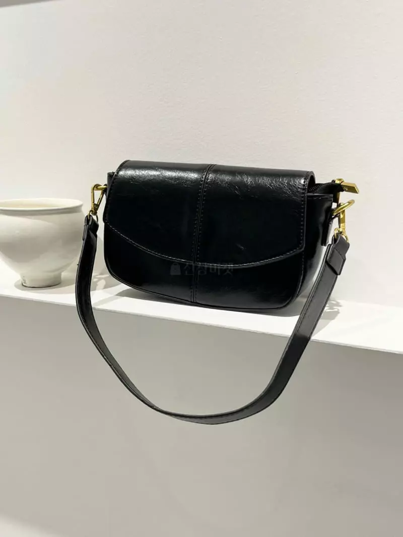 Nyunyu Wear - Korean Women Fashion - #womensfashion - Banrlm Half Bag - 5
