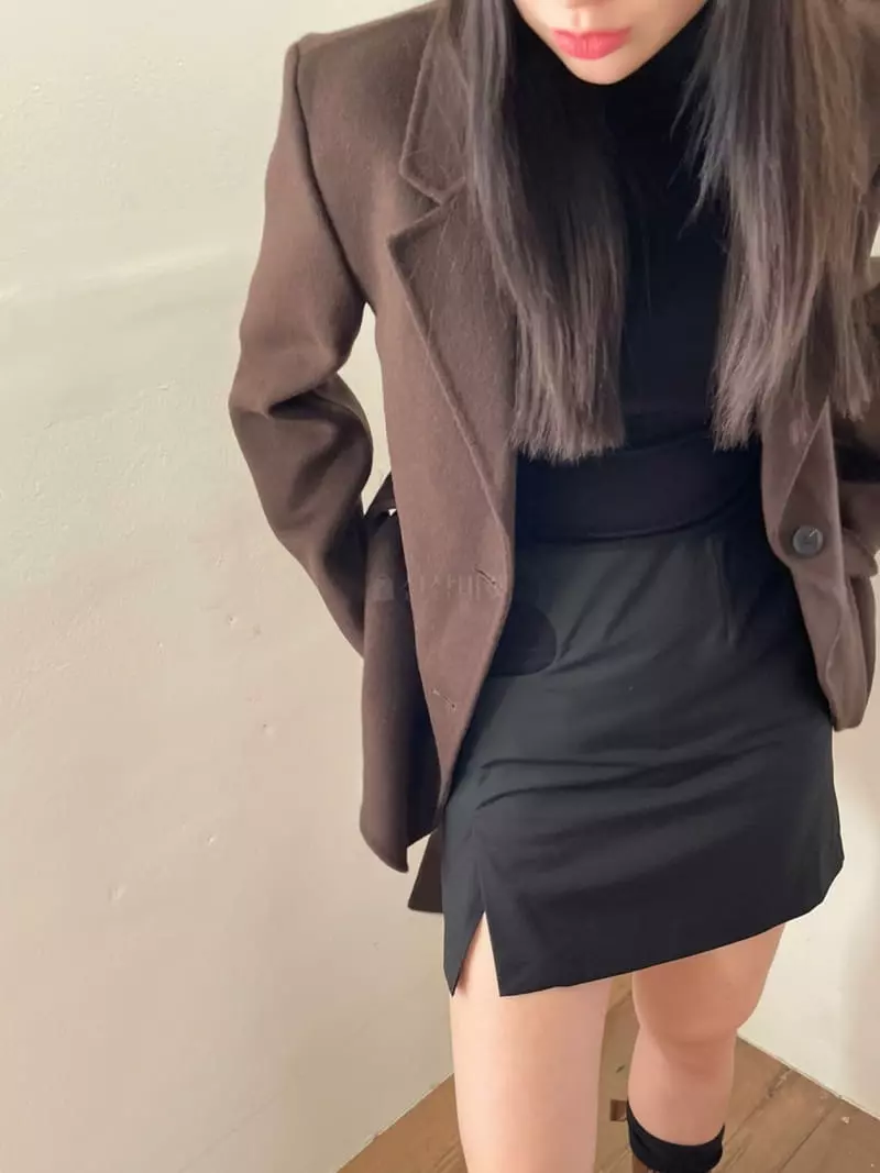 Nyunyu Wear - Korean Women Fashion - #womensfashion - Slit Jacket - 11
