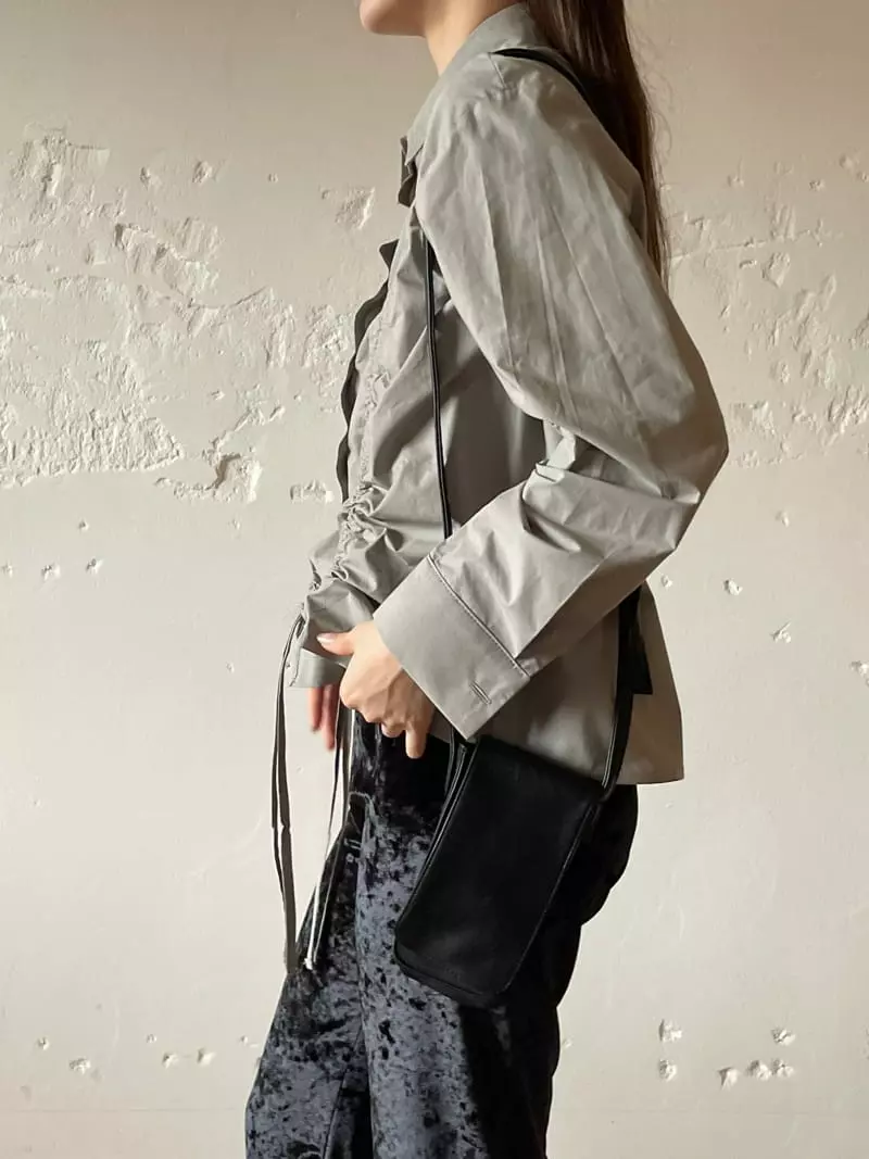 Nyunyu Wear - Korean Women Fashion - #womensfashion - Mug Blouse - 2