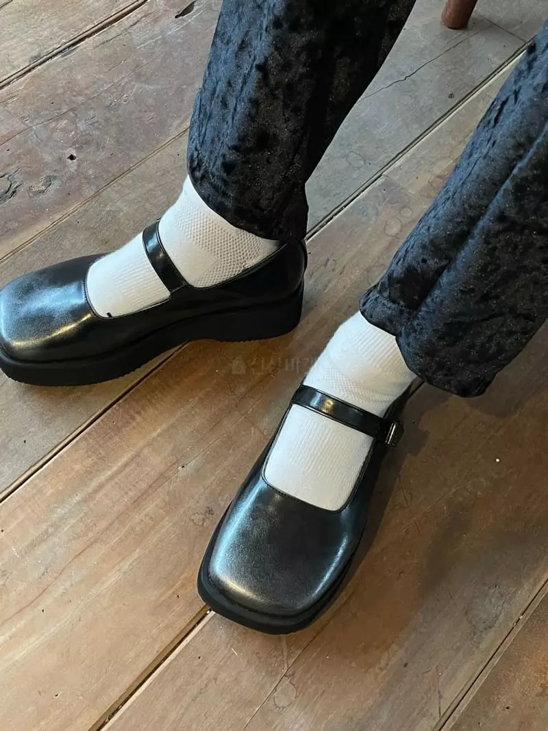 Nyunyu Wear - Korean Women Fashion - #womensfashion - Silver Loafer - 3