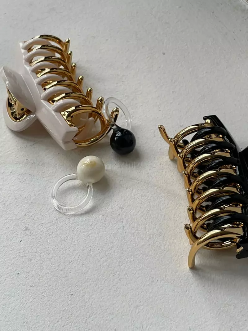 Nyunyu Wear - Korean Women Fashion - #womensfashion - Twice Gold Hairpin - 2