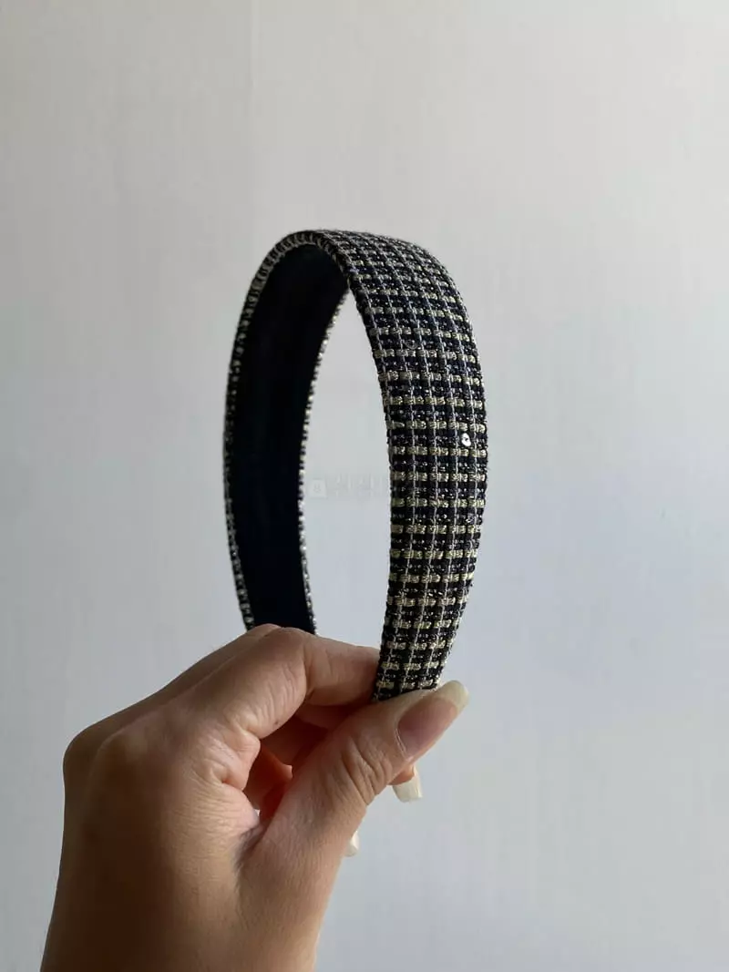 Nyunyu Wear - Korean Women Fashion - #womensfashion - Bling Twid Hairband