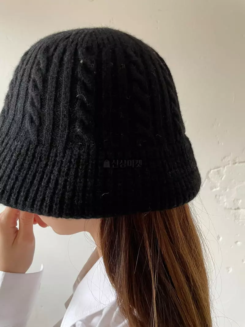 Nyunyu Wear - Korean Women Fashion - #womensfashion - Big Quiltinh Bucket Hat