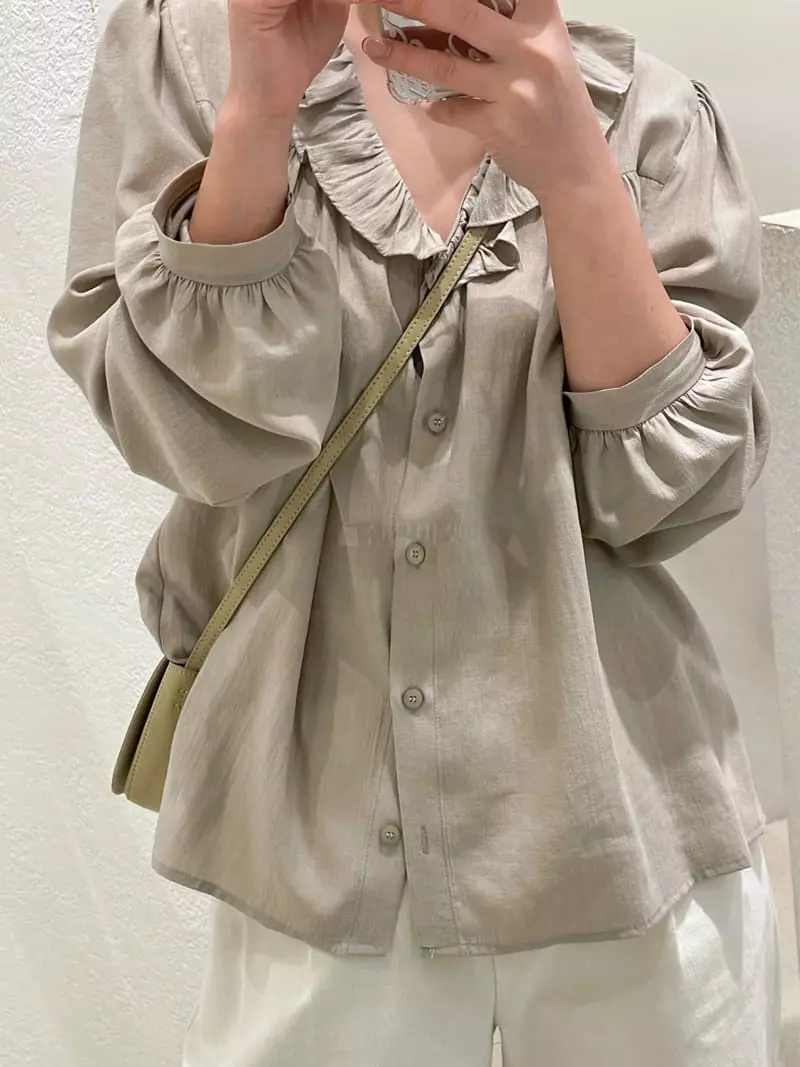 Odor - Korean Women Fashion - #momslook - Frill Blouse