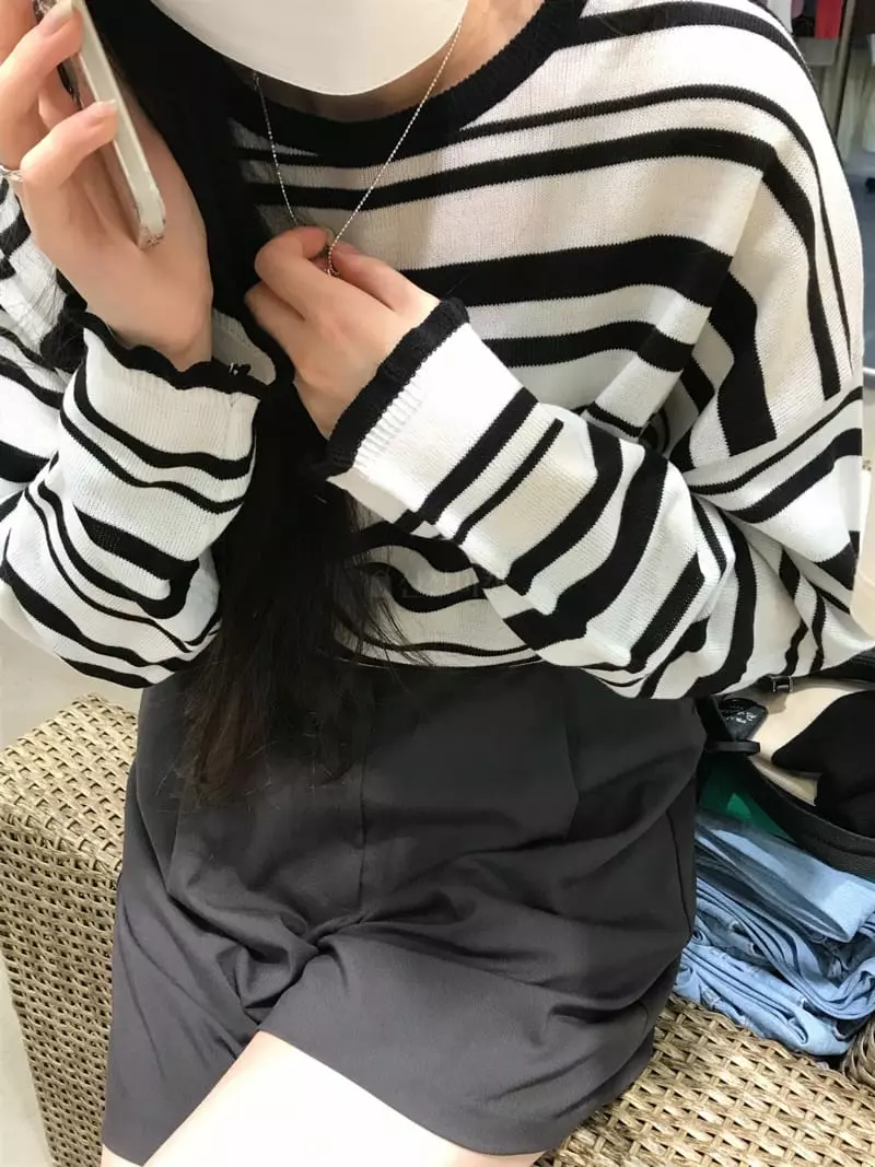 Odor - Korean Women Fashion - #momslook - Milk Stripes Knit Tee