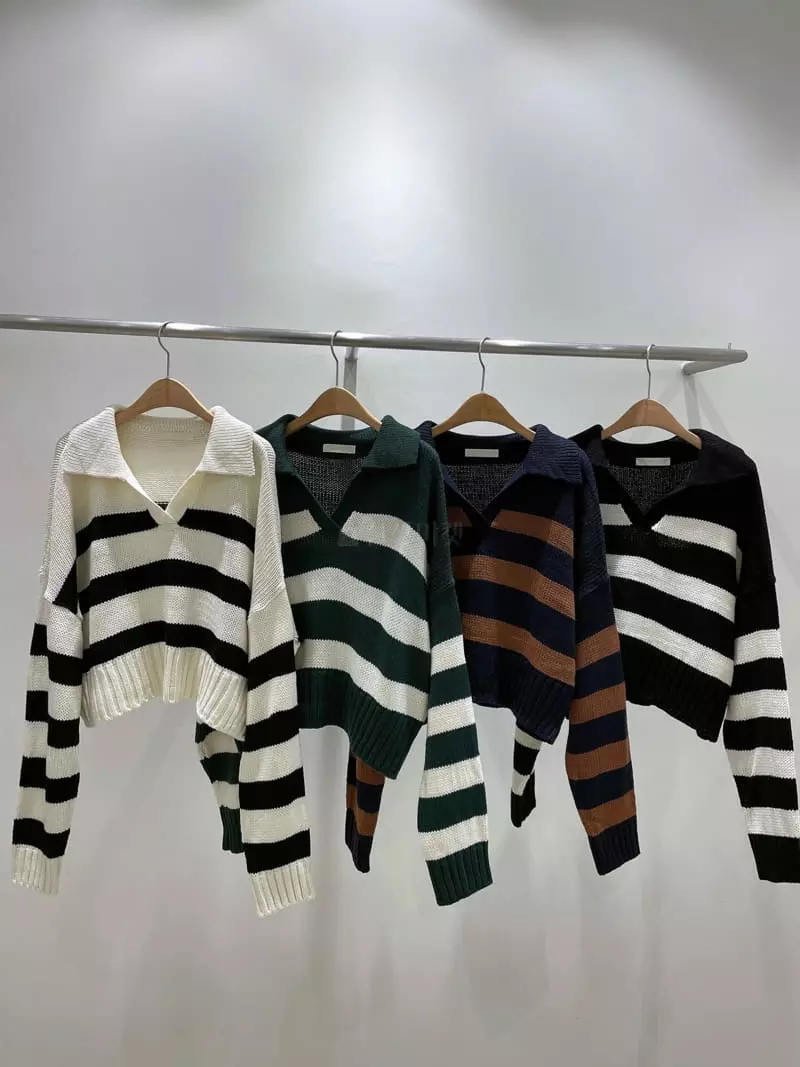 Odor - Korean Women Fashion - #momslook - Crop Stripes Collar Knit Tee - 10