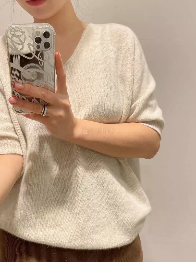 Odor - Korean Women Fashion - #shopsmall - Daily V Knit Tee - 5
