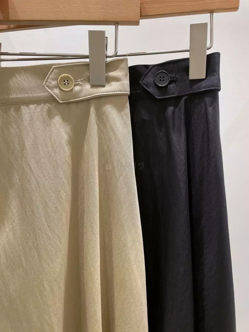 Odor - Korean Women Fashion - #womensfashion - Bijou Whole Skirt - 5