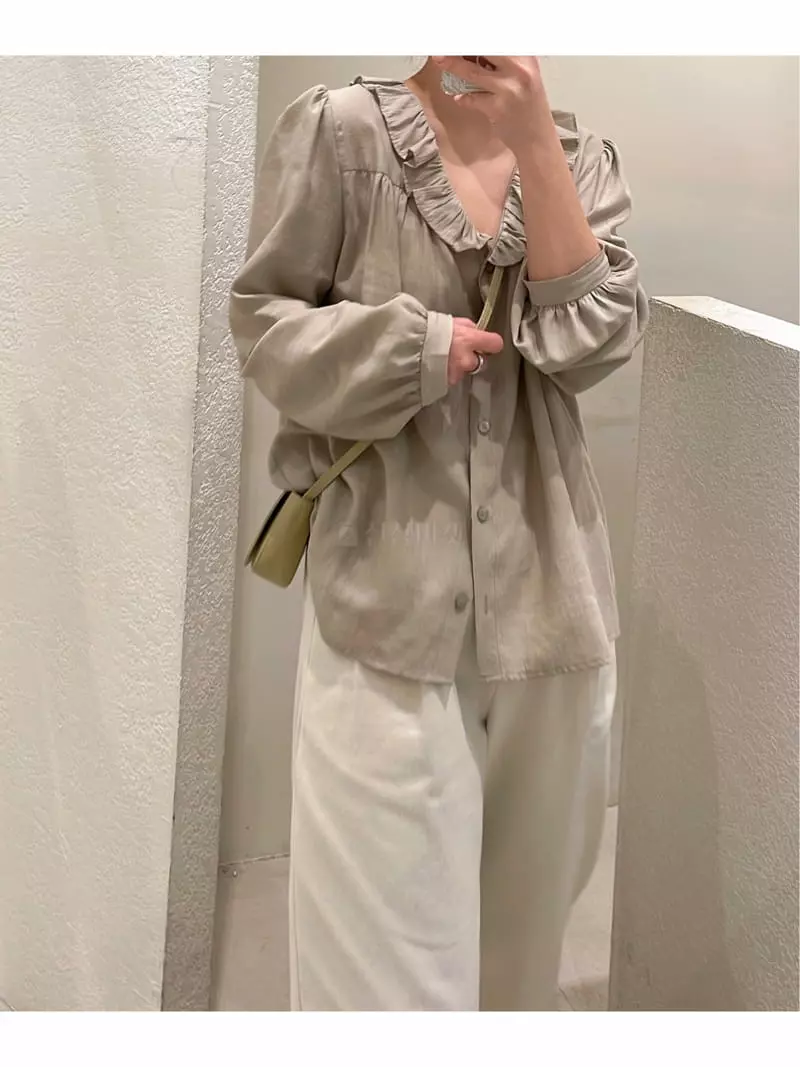 Odor - Korean Women Fashion - #womensfashion - Frill Blouse - 2
