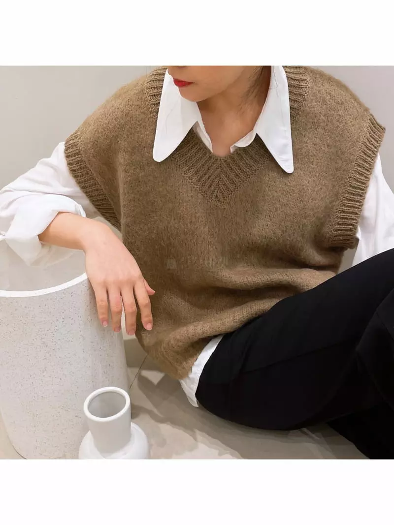Odor - Korean Women Fashion - #womensfashion - Latte V Knit Vest