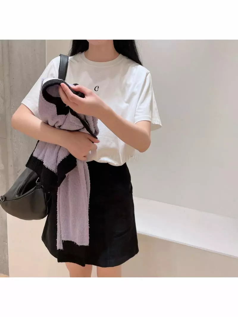 Odor - Korean Women Fashion - #womensfashion - Classic Embroidery Tee - 12