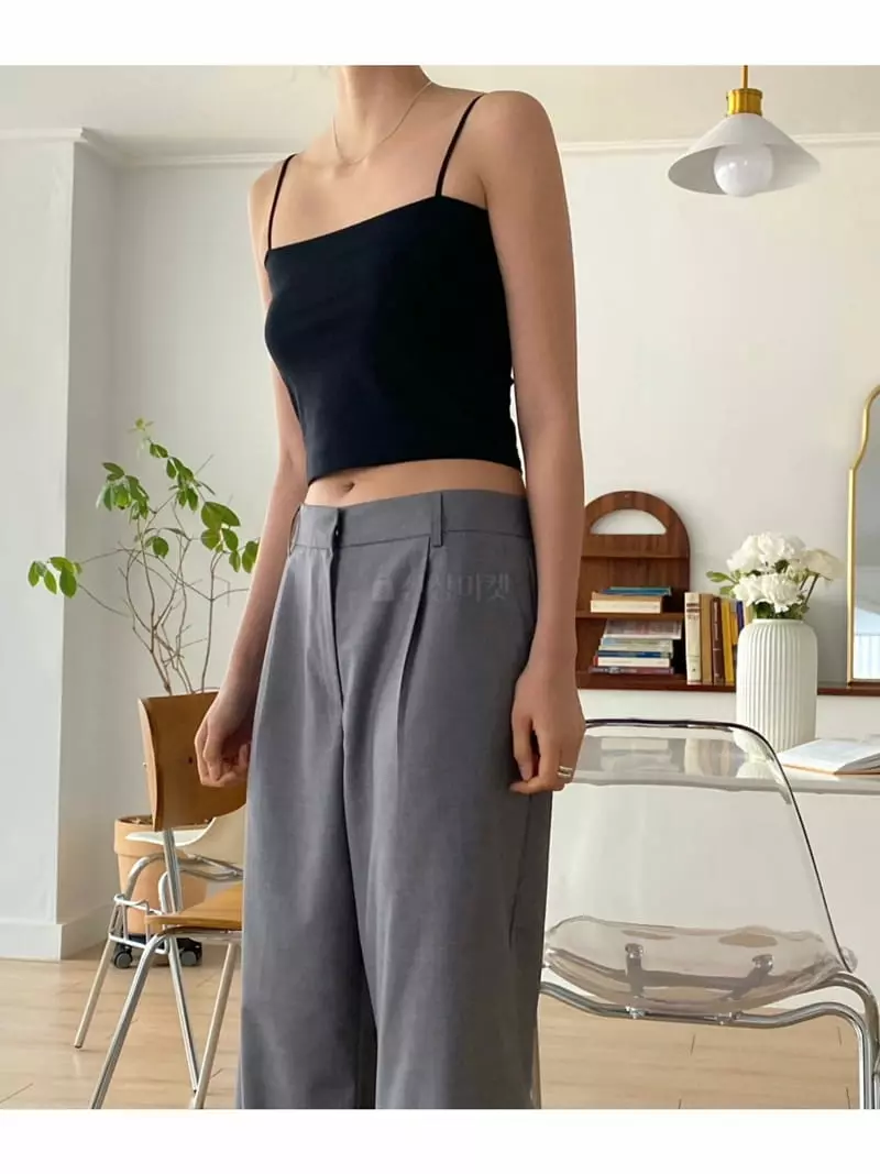 Of Course - Korean Women Fashion - #momslook - Low Sleeveless Top - 3